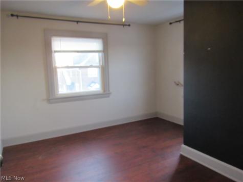 595 Flora Avenue Akron OH 44314