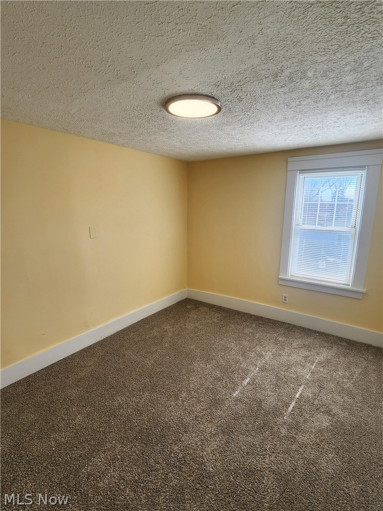 773 Kenilworth Avenue SE Warren OH 44484
