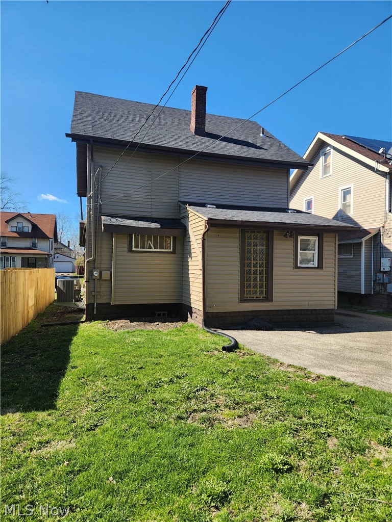 773 Kenilworth Avenue SE Warren OH 44484