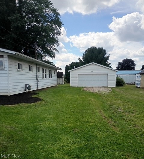 574 Lock Seventeen Rd SE Gnadenhutten OH 44629