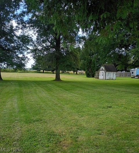 574 Lock Seventeen Rd SE Gnadenhutten OH 44629