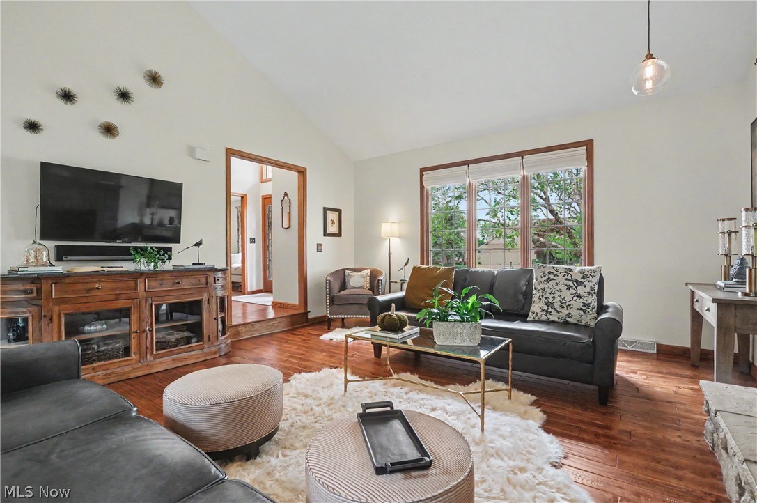 10143 Bissell Drive Twinsburg OH 44087