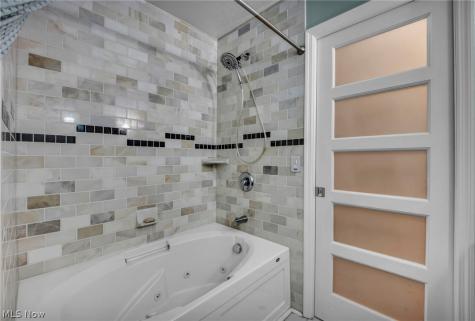 1201 Waldo Way Twinsburg OH 44087