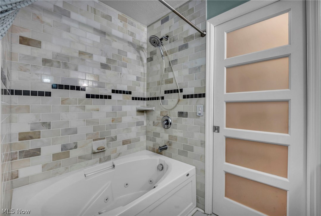 1201 Waldo Way Twinsburg OH 44087