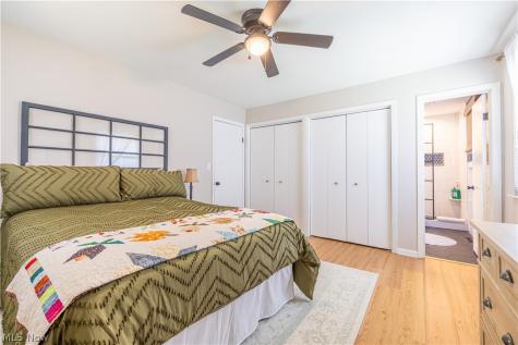 3130 Charles Street Cuyahoga Falls OH 44221