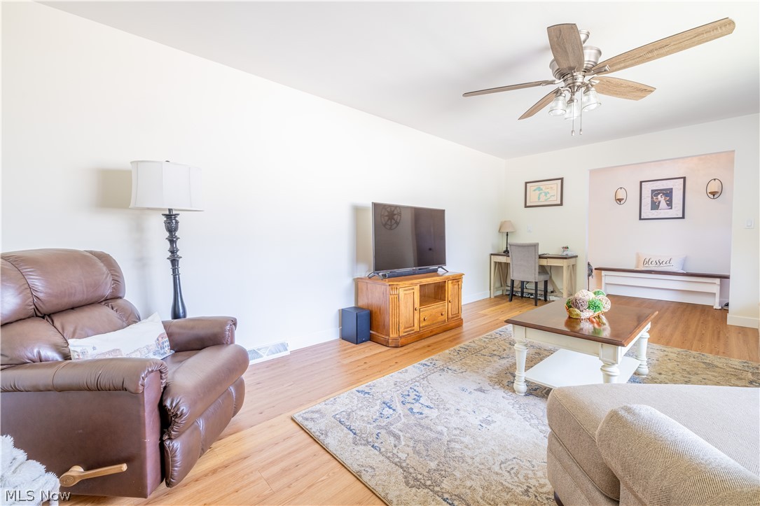 3130 Charles Street Cuyahoga Falls OH 44221