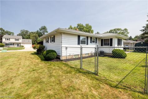3130 Charles Street Cuyahoga Falls OH 44221