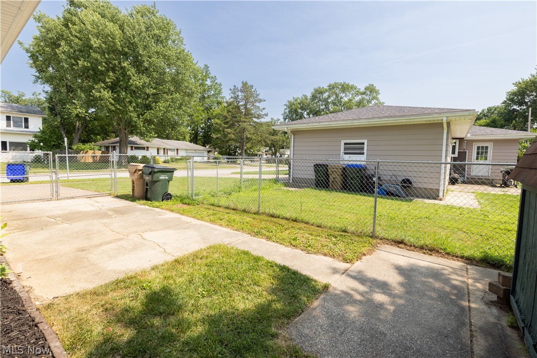 3130 Charles Street Cuyahoga Falls OH 44221
