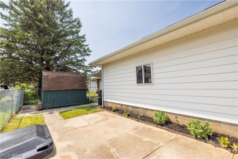 3130 Charles Street Cuyahoga Falls OH 44221