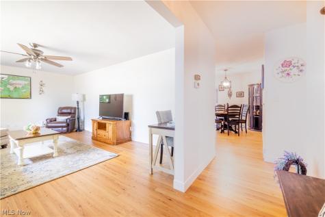 3130 Charles Street Cuyahoga Falls OH 44221