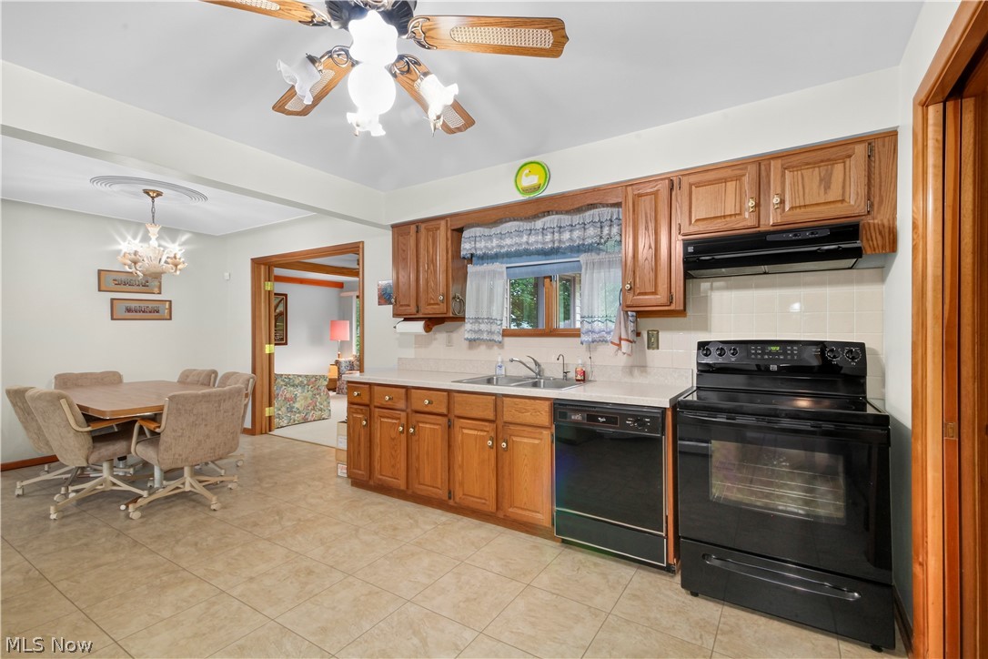 2494 Ardenwood Place Austintown OH 44515