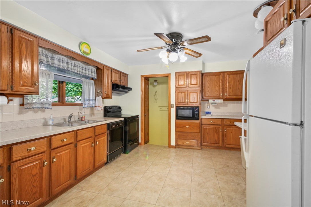 2494 Ardenwood Place Austintown OH 44515