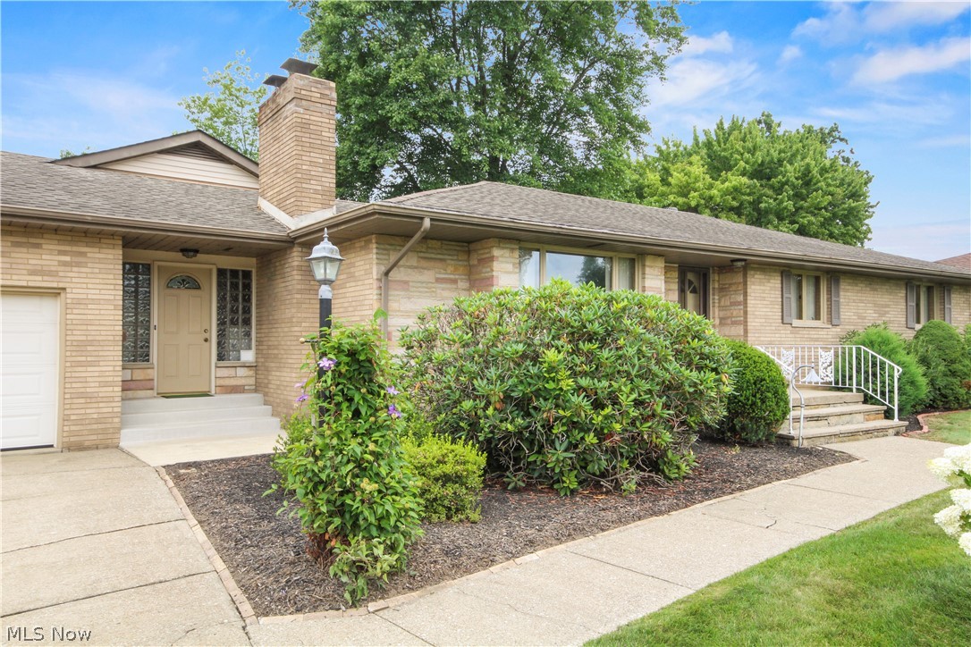 2494 Ardenwood Place Austintown OH 44515