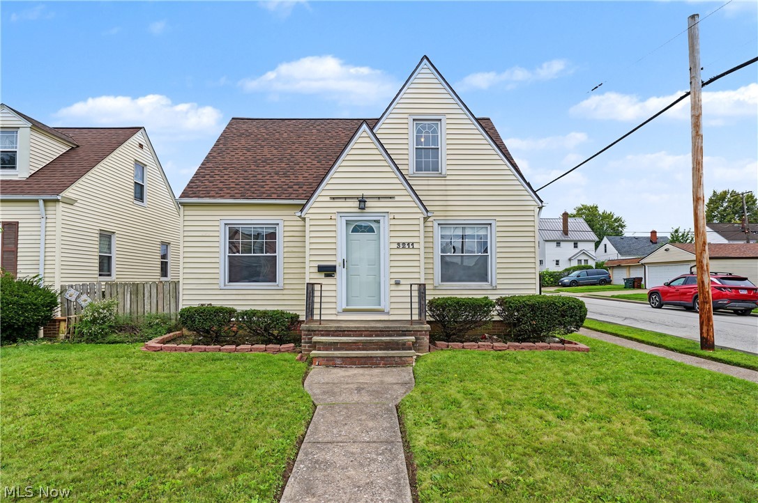 3211 North Avenue Parma OH 44134
