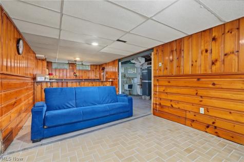 3211 North Avenue Parma OH 44134
