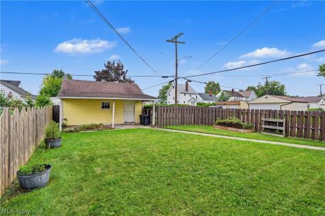 3211 North Avenue Parma OH 44134