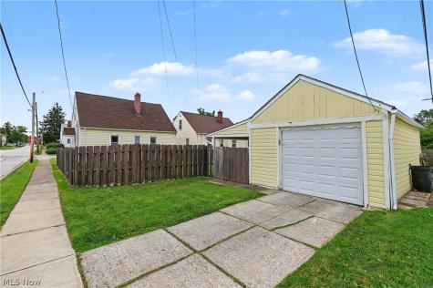 3211 North Avenue Parma OH 44134