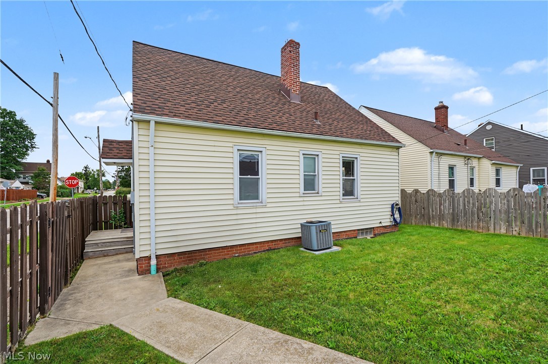3211 North Avenue Parma OH 44134