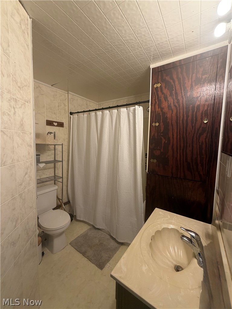 34030 Township Road 68 Frazeysburg OH 43822