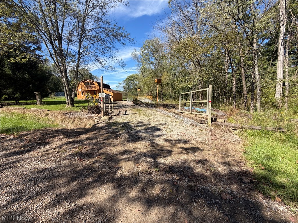 34030 Township Road 68 Frazeysburg OH 43822