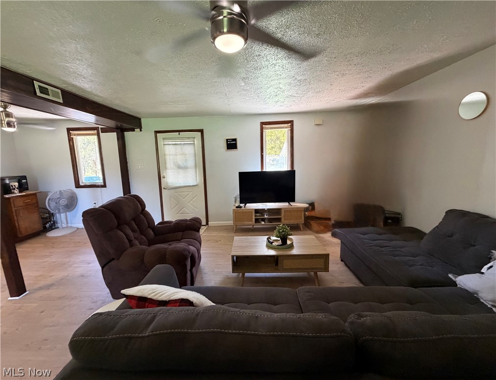 34030 Township Road 68 Frazeysburg OH 43822