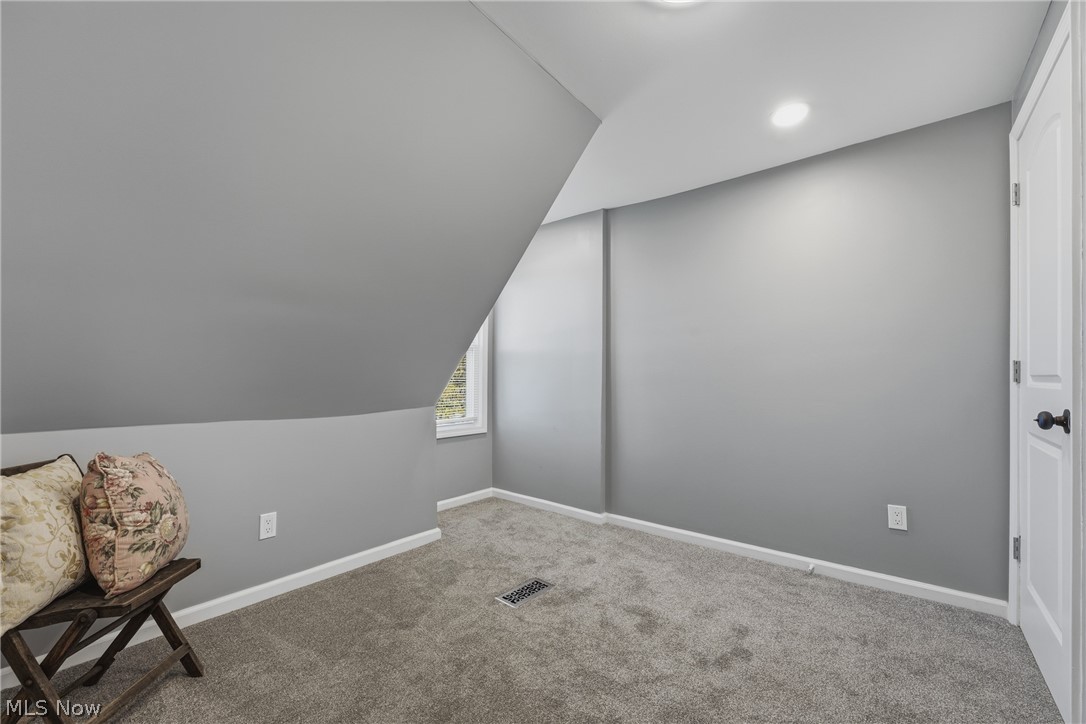 2130 8th Street NE Canton OH 44704