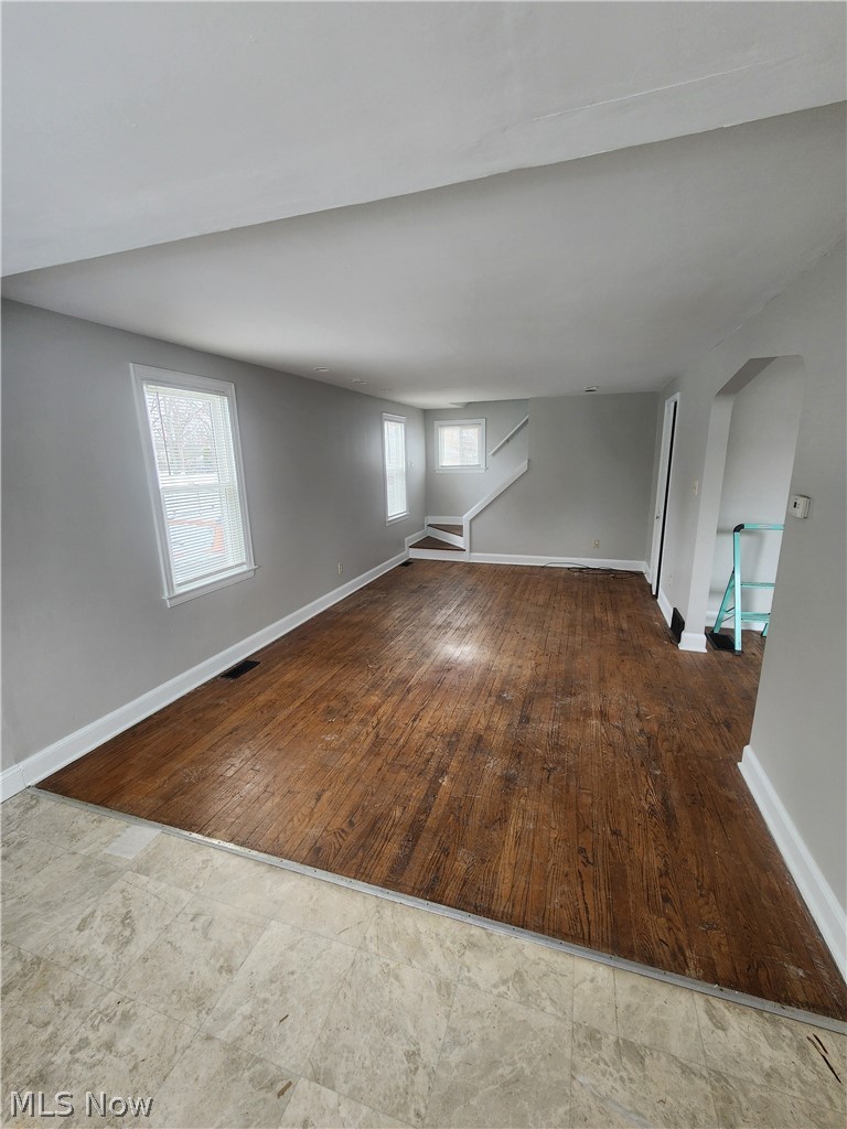 845 Willard Avenue SE Warren OH 44484