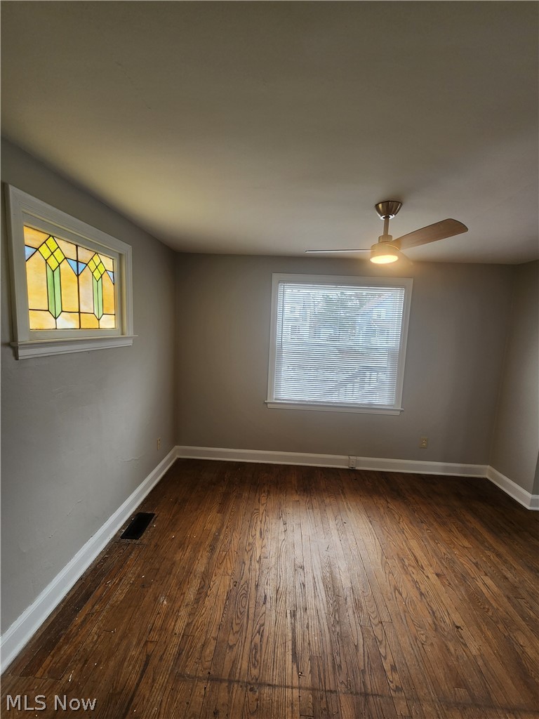 845 Willard Avenue SE Warren OH 44484