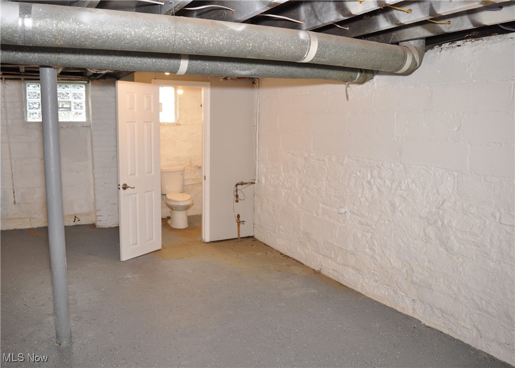 504 E 124th Street Cleveland OH 44108