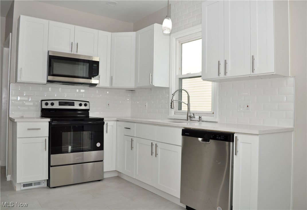 504 E 124th Street Cleveland OH 44108