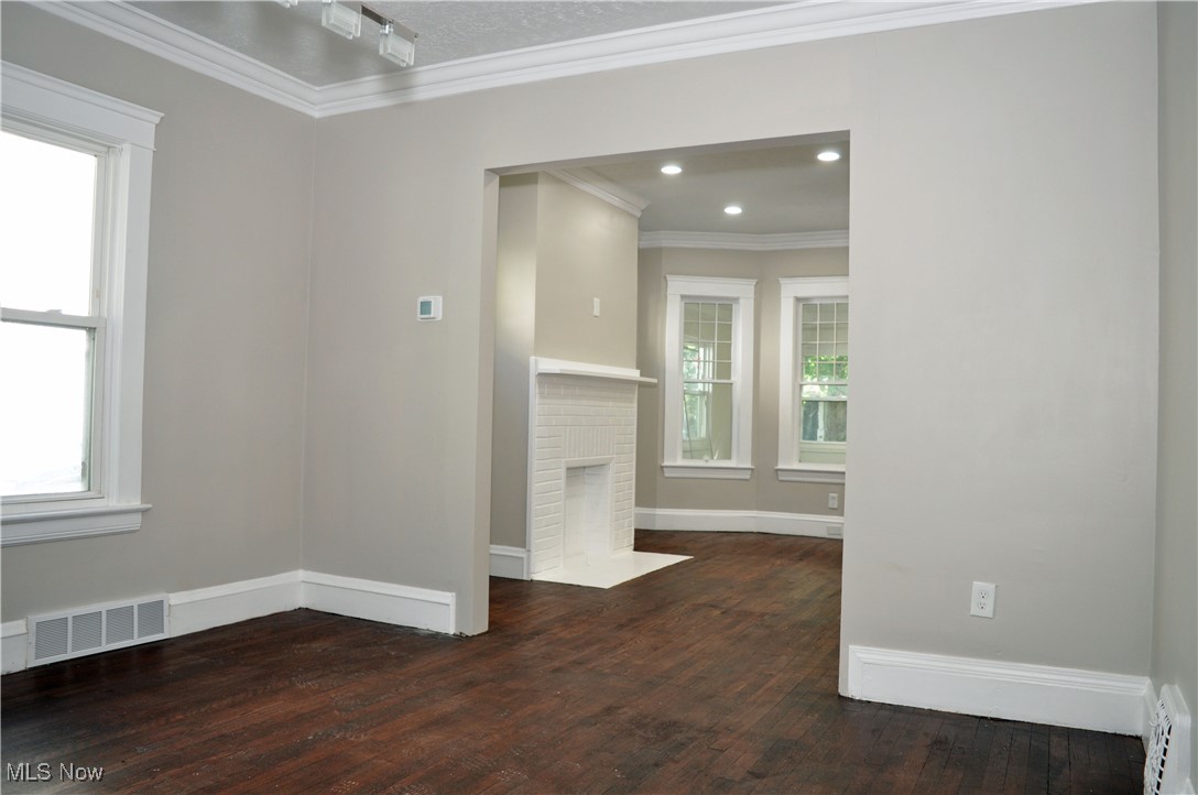 504 E 124th Street Cleveland OH 44108