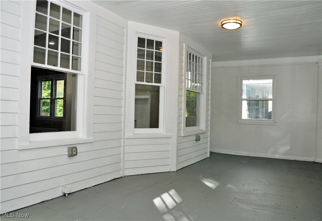 504 E 124th Street Cleveland OH 44108