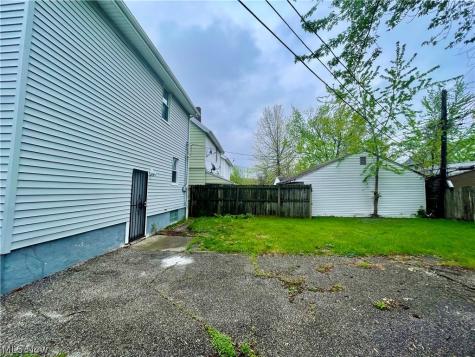 976 Rondel Road Cleveland OH 44110