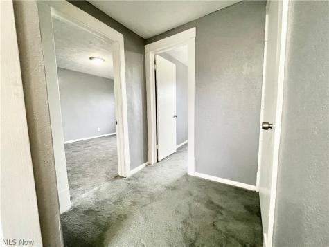 976 Rondel Road Cleveland OH 44110