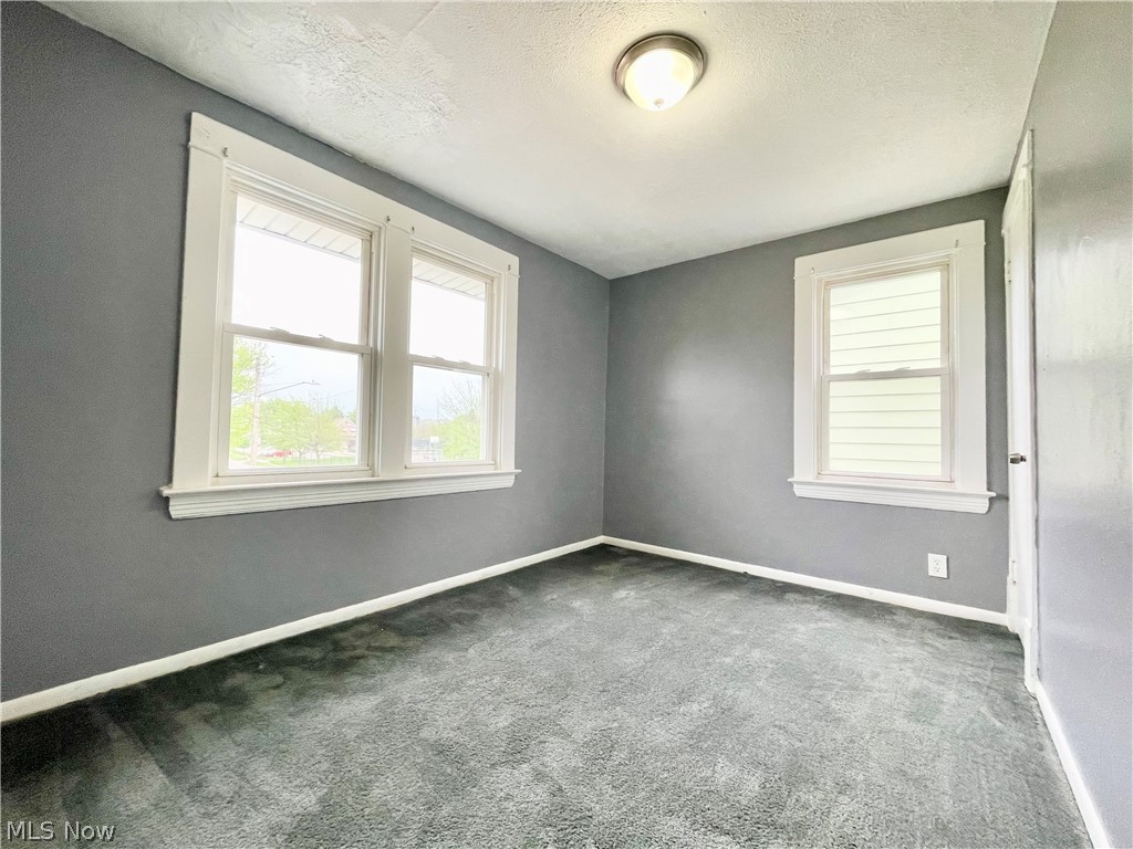 976 Rondel Road Cleveland OH 44110