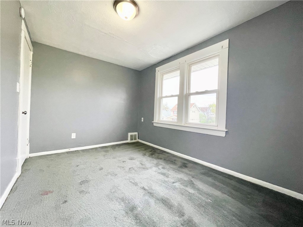 976 Rondel Road Cleveland OH 44110
