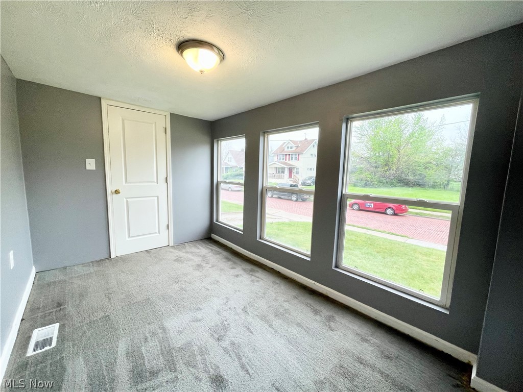 976 Rondel Road Cleveland OH 44110