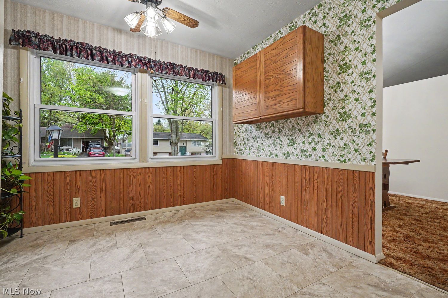 582 Eric Drive Tallmadge OH 44278