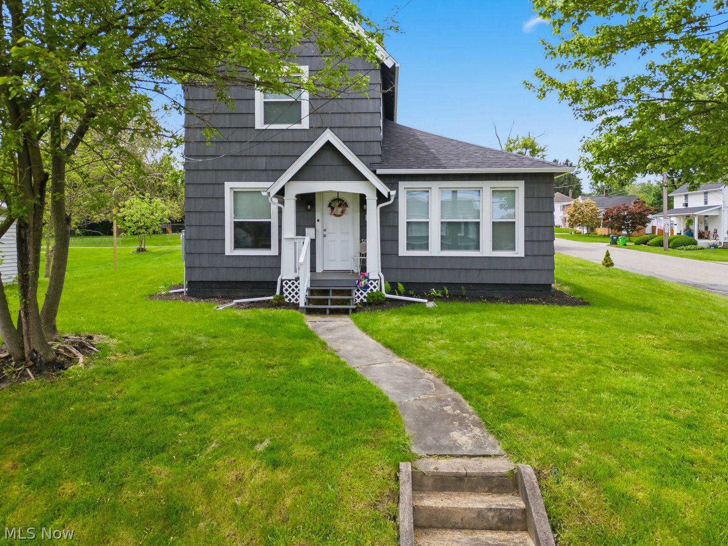 2873 Lincoln Way W Massillon OH 44647