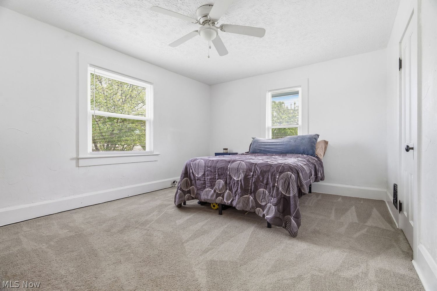 2873 Lincoln Way W Massillon OH 44647