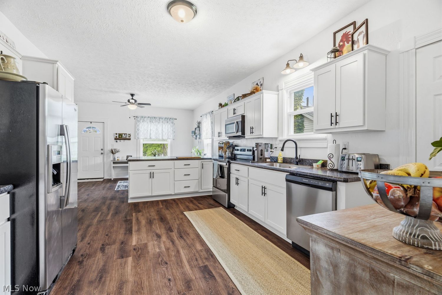 2873 Lincoln Way W Massillon OH 44647
