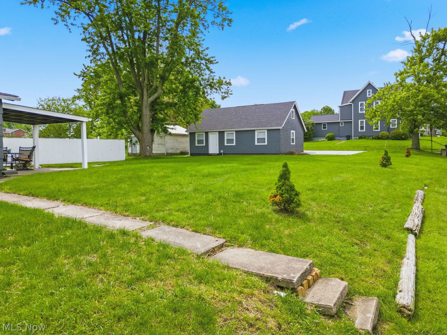 2873 Lincoln Way W Massillon OH 44647