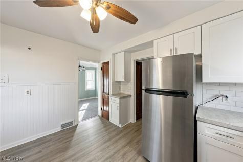17422 Puritas Avenue Cleveland OH 44135