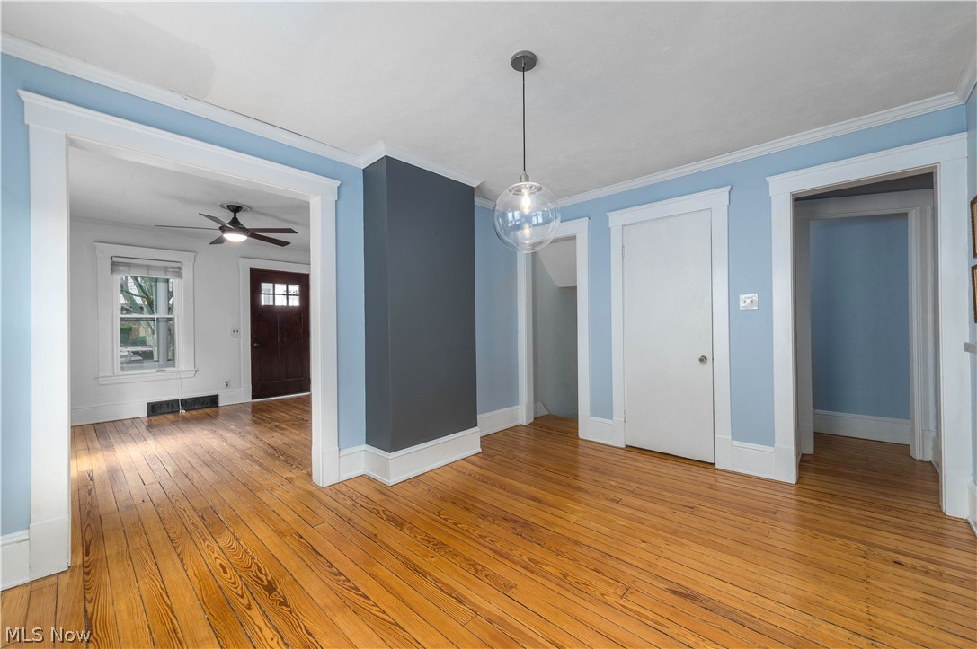 1355 Kenilworth Avenue Lakewood OH 44107