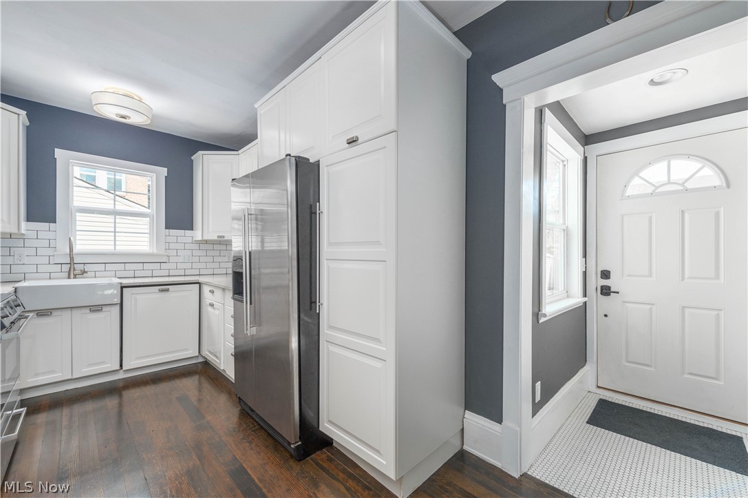 1355 Kenilworth Avenue Lakewood OH 44107