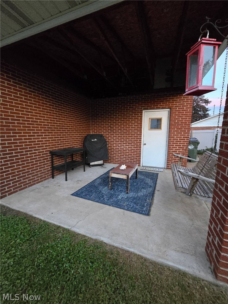 1576 Suzanne Circle Belpre OH 45714