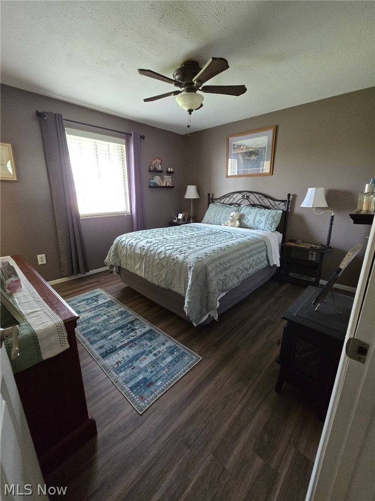 1576 Suzanne Circle Belpre OH 45714