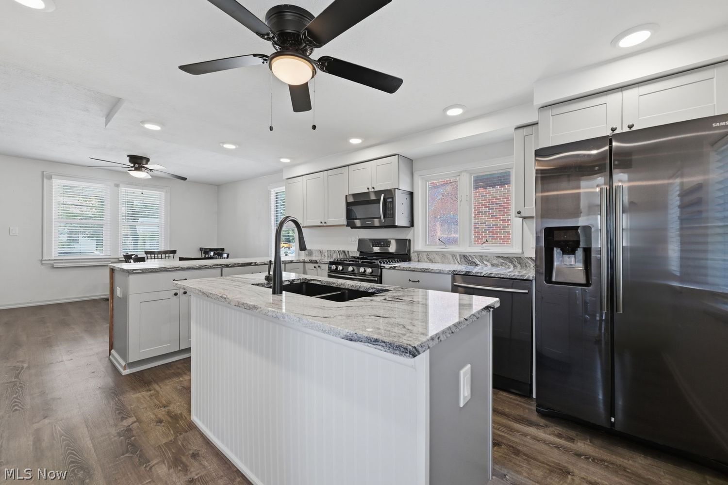 9767 Columbia Road Olmsted Falls OH 44138