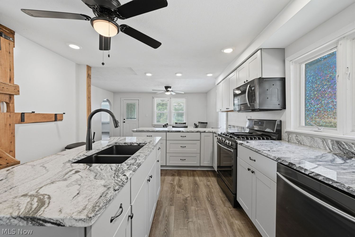 9767 Columbia Road Olmsted Falls OH 44138