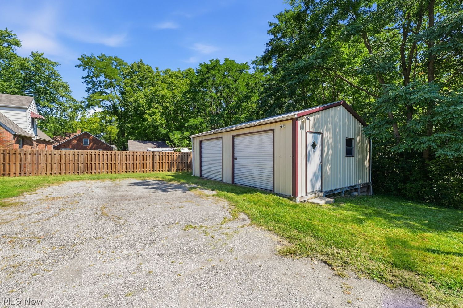 9767 Columbia Road Olmsted Falls OH 44138